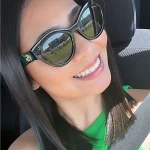 Meet your Posher, Karla